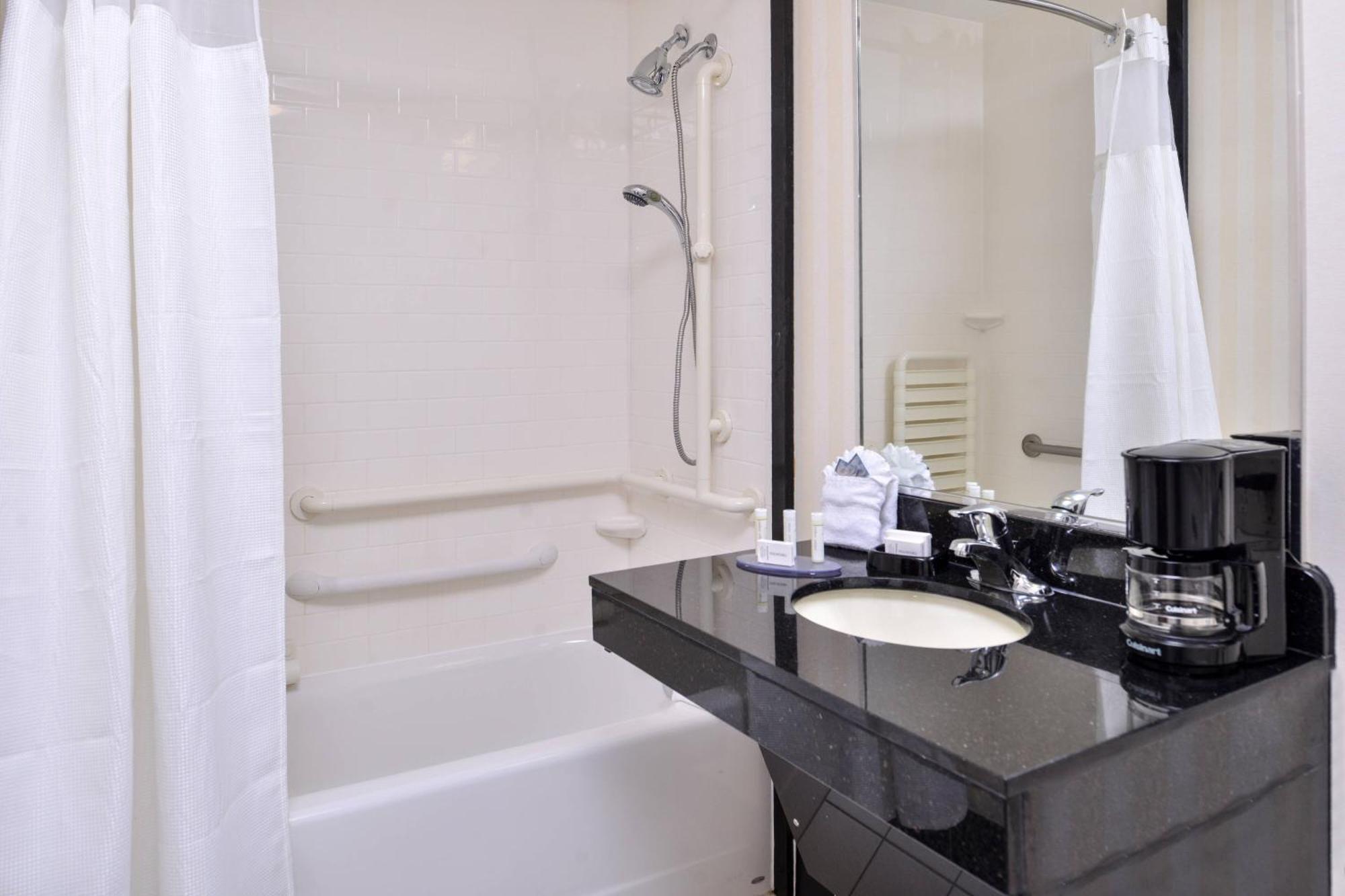 Fairfield Inn And Suites By Marriott Birmingham Pelham/I-65 Extérieur photo