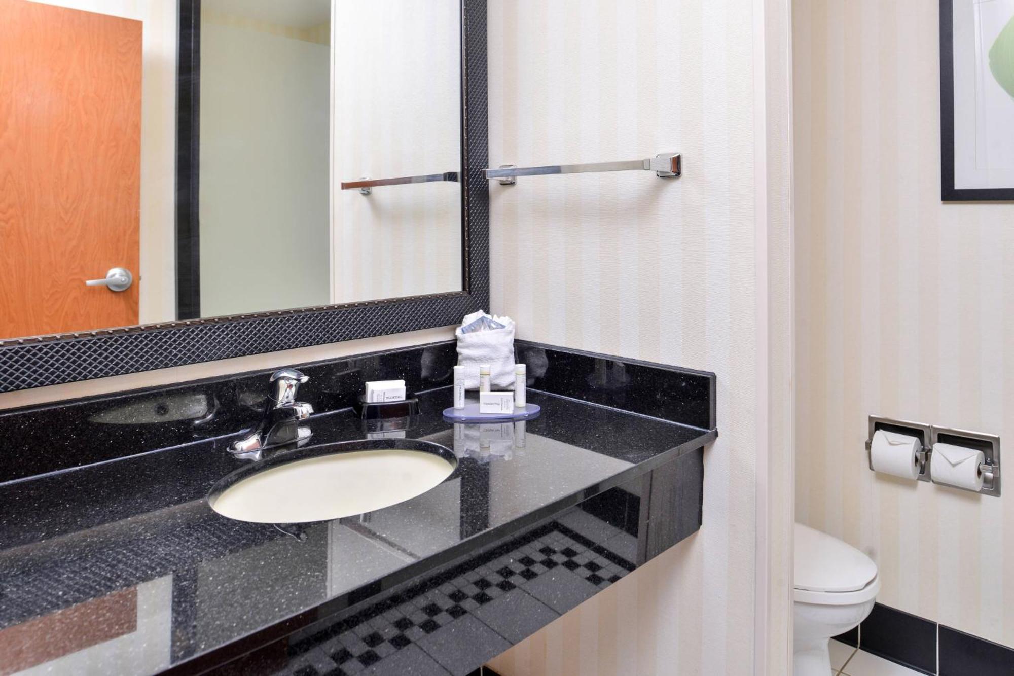 Fairfield Inn And Suites By Marriott Birmingham Pelham/I-65 Extérieur photo